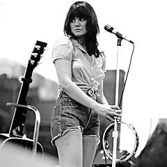 Linda Ronstadt Photo from Rock & Rowlands Flashback